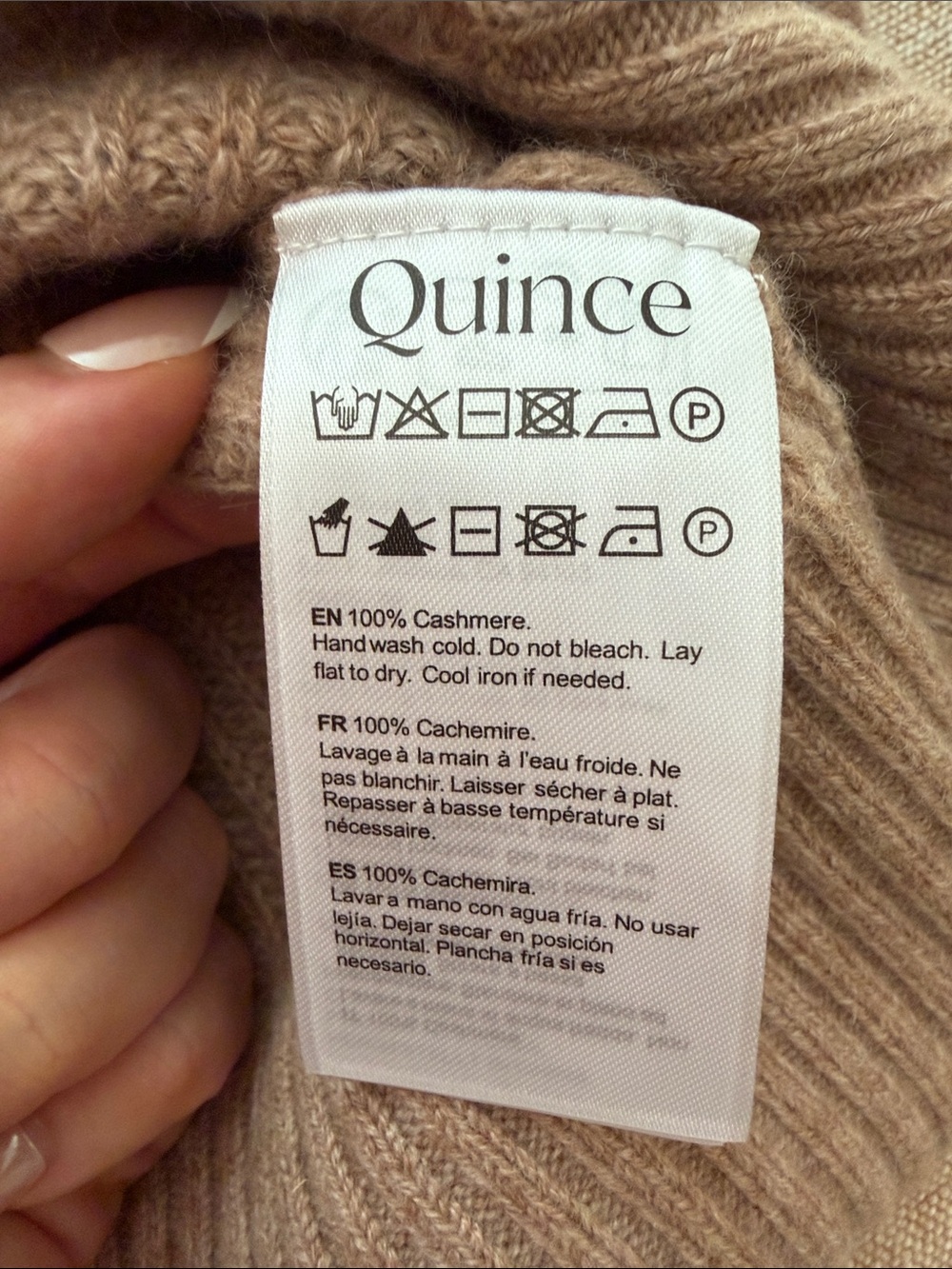 Quince Mongolian Cashmere Fisherman’s Vest in Oatmeal - Picture 3 of 5